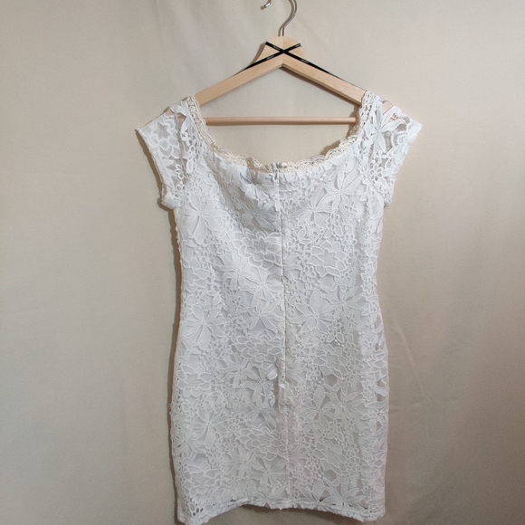 FOREVER 21 NWT Cream Knit Multicolor Floral Embroidered Off The Shoulder Dress L - Picture 9 of 16